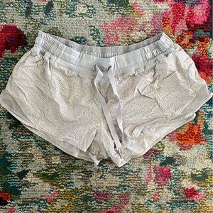 Hotty hot lululemon shorts